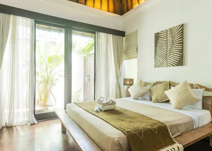 Artemis Villa Hotel