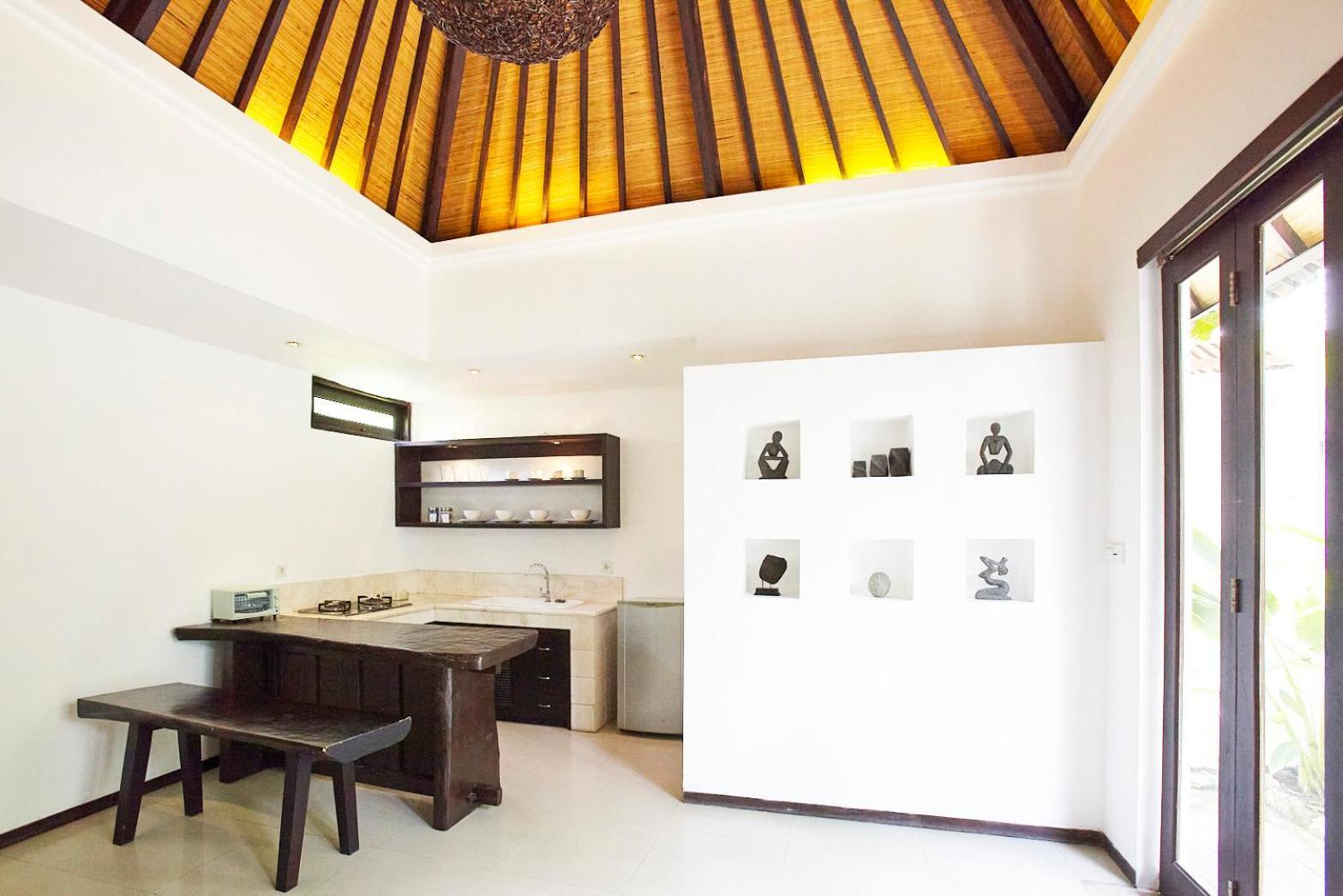 Artemis Taman liburan Seminyak (Bali)