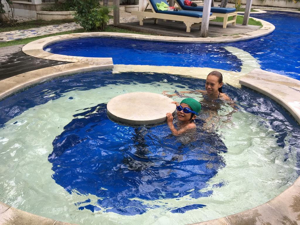 Artemis Taman liburan Seminyak (Bali)